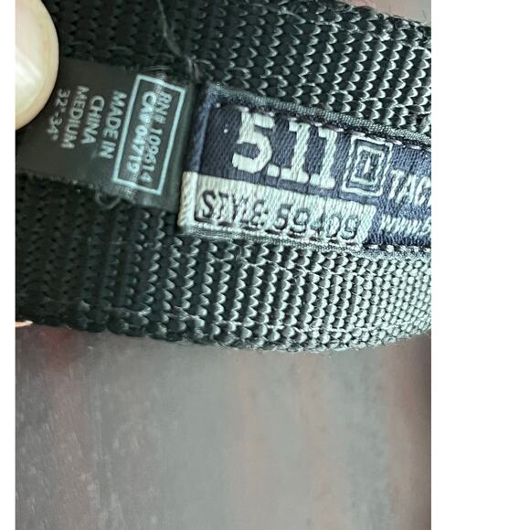 5.11 Tactical First Responder Duty Belt Black Size 32"-34" - Picture 4 of 8